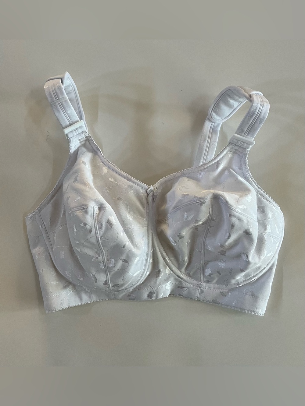 Elila White Full-Coverage Support Bra size 34G Floral Print Padded Straps